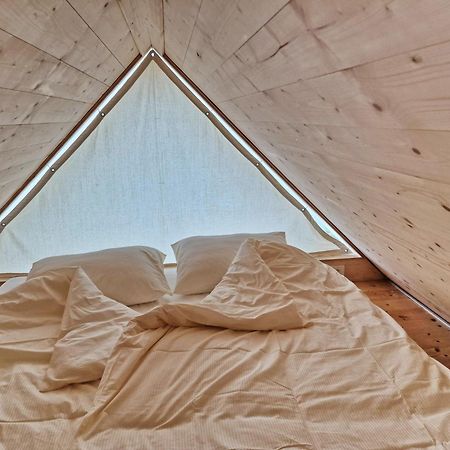 Hotel Golife Center Glamping Laze v Tuhinju Zewnętrze zdjęcie