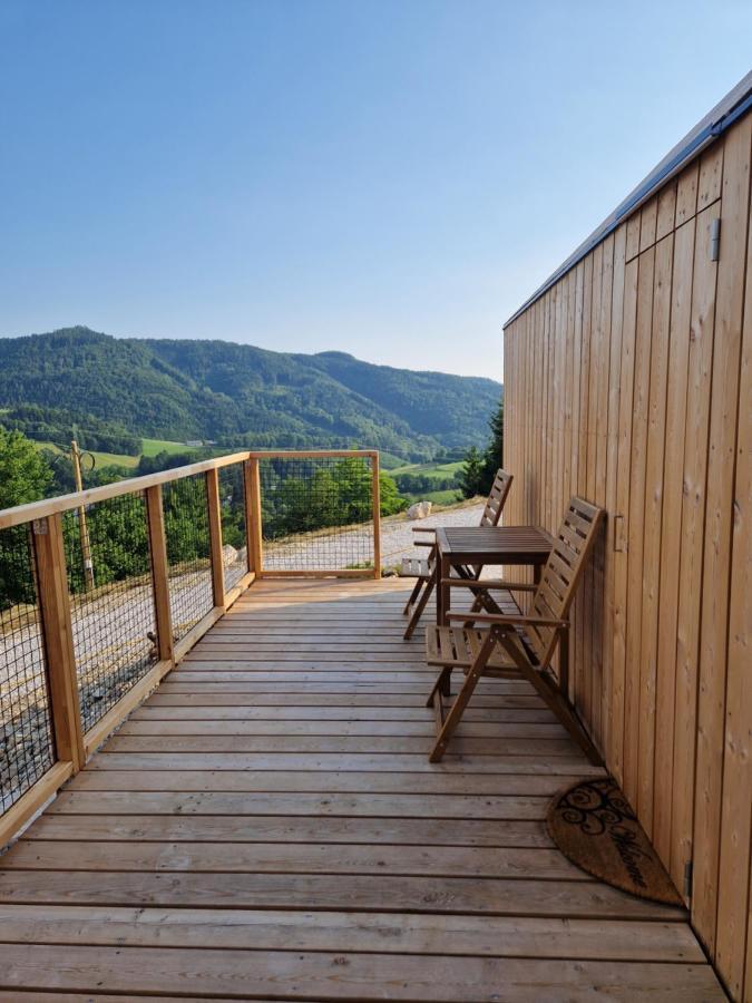 Hotel Golife Center Glamping Laze v Tuhinju Zewnętrze zdjęcie
